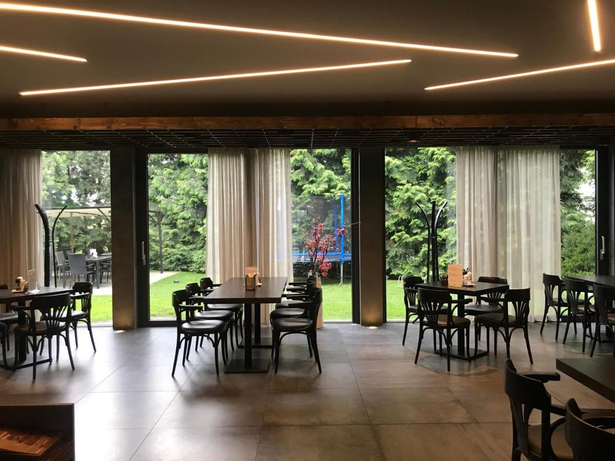 Restaurace A Penzion U Klasku Olomouc Luaran gambar
