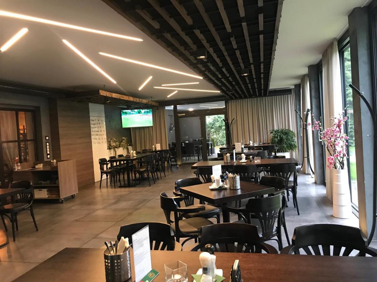 Restaurace A Penzion U Klasku Olomouc Luaran gambar